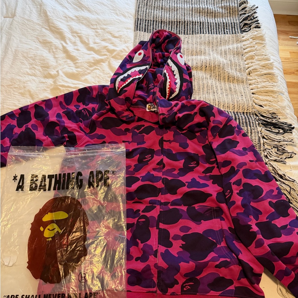 A Bathing Ape Men's Puffer Jacket - Pink Camo